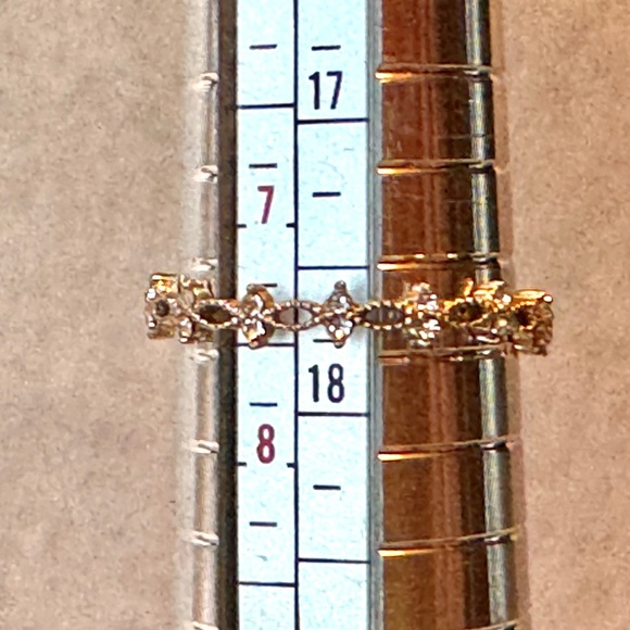 Stackable Rings, size 7 1/2, set of 2 - Picture 4 of 7